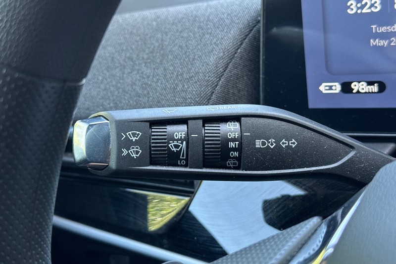 Honda Prologue Vehicle Full-screen Gallery Image 38
