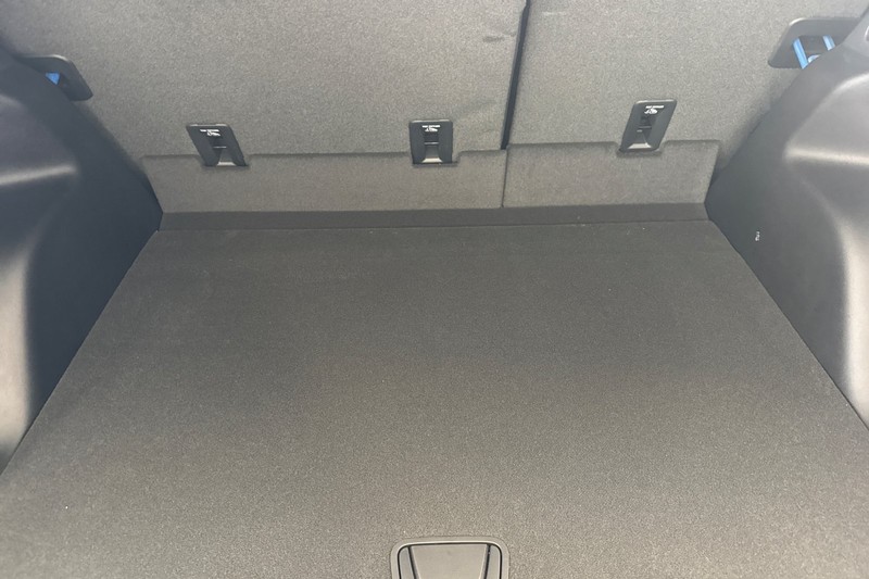 Honda Prologue Vehicle Full-screen Gallery Image 17