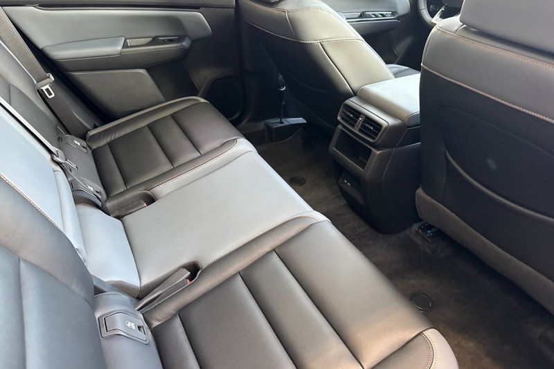 Honda Prologue Vehicle Full-screen Gallery Image 18