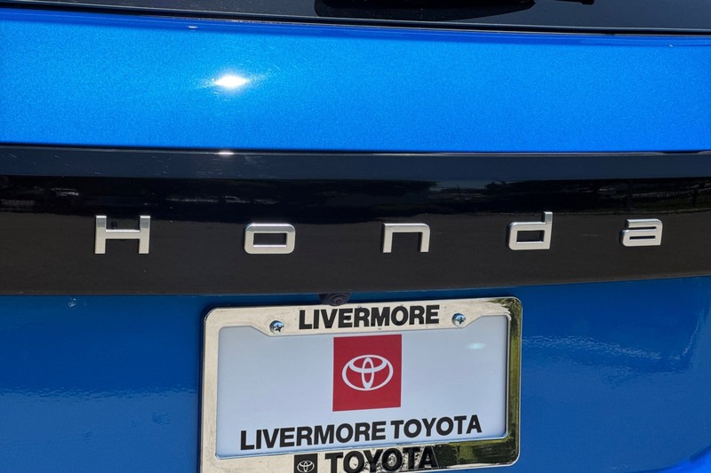 Honda Prologue Vehicle Full-screen Gallery Image 49