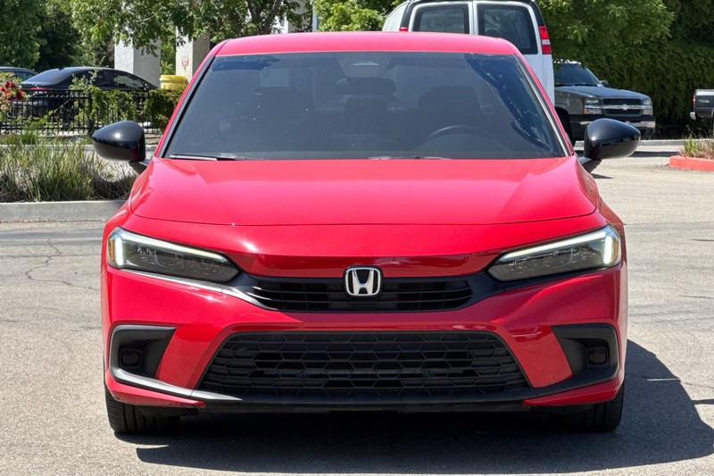 Honda Civic Sedan Vehicle Full-screen Gallery Image 09