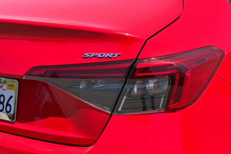 Honda Civic Sedan Vehicle Full-screen Gallery Image 49