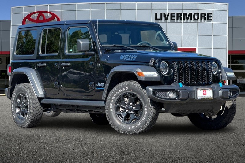 Jeep Wrangler 4xe Vehicle Full-screen Gallery Image 02