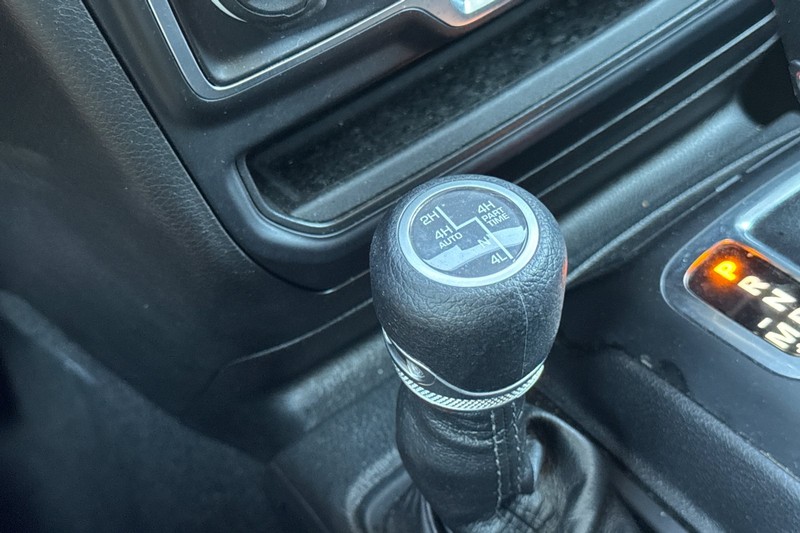 Jeep Wrangler 4xe Vehicle Full-screen Gallery Image 32