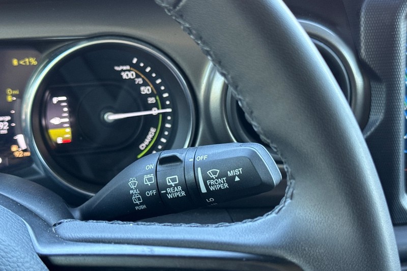 Jeep Wrangler 4xe Vehicle Full-screen Gallery Image 40