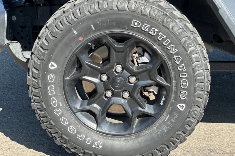 Jeep Wrangler 4xe Vehicle Full-screen Gallery Image 47