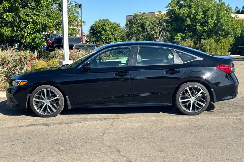 Honda Civic Sedan Vehicle Full-screen Gallery Image 07