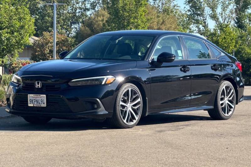 Honda Civic Sedan Vehicle Full-screen Gallery Image 08