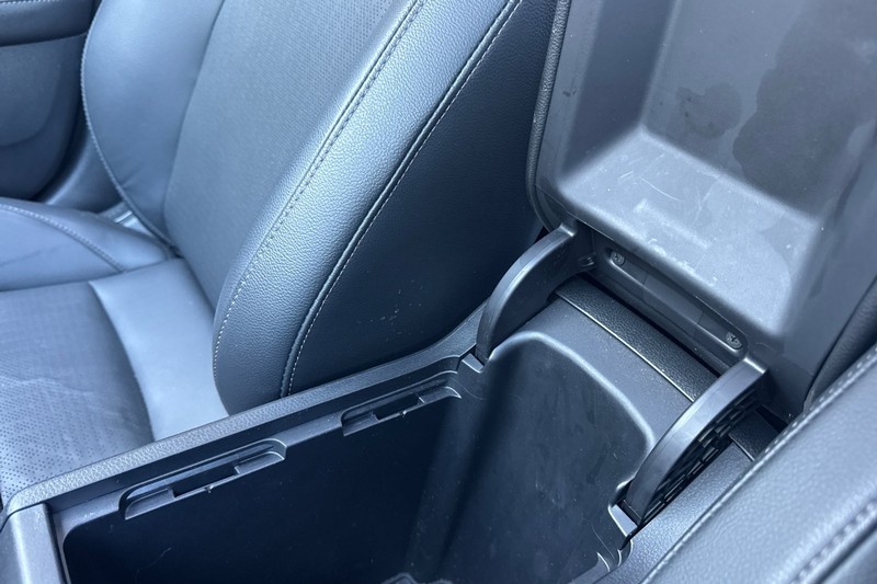 Honda Civic Sedan Vehicle Full-screen Gallery Image 31