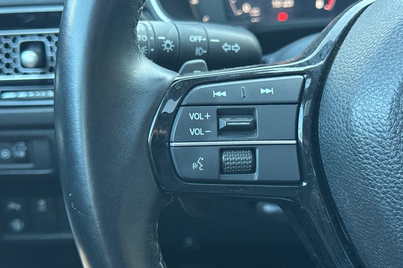 Honda Civic Sedan Vehicle Full-screen Gallery Image 35