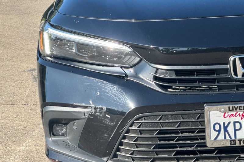 Honda Civic Sedan Vehicle Full-screen Gallery Image 46