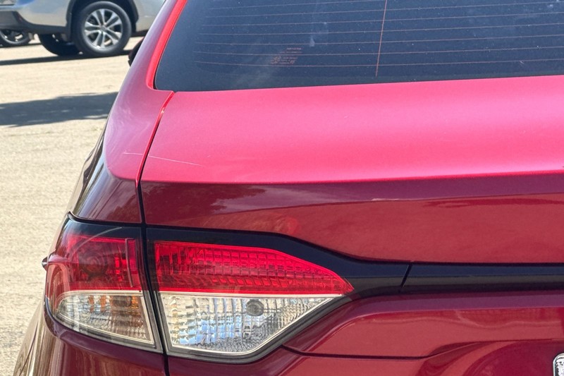 Toyota Corolla Vehicle Full-screen Gallery Image 45