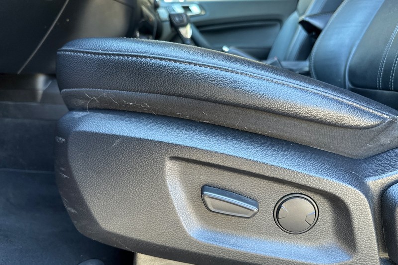 Ford Ranger Vehicle Full-screen Gallery Image 13