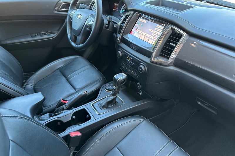 Ford Ranger Vehicle Full-screen Gallery Image 18
