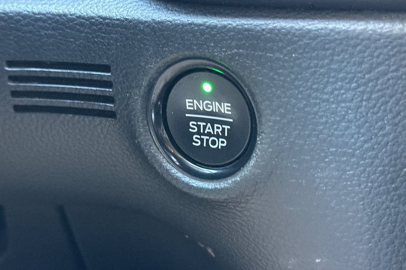 Ford Ranger Vehicle Full-screen Gallery Image 31