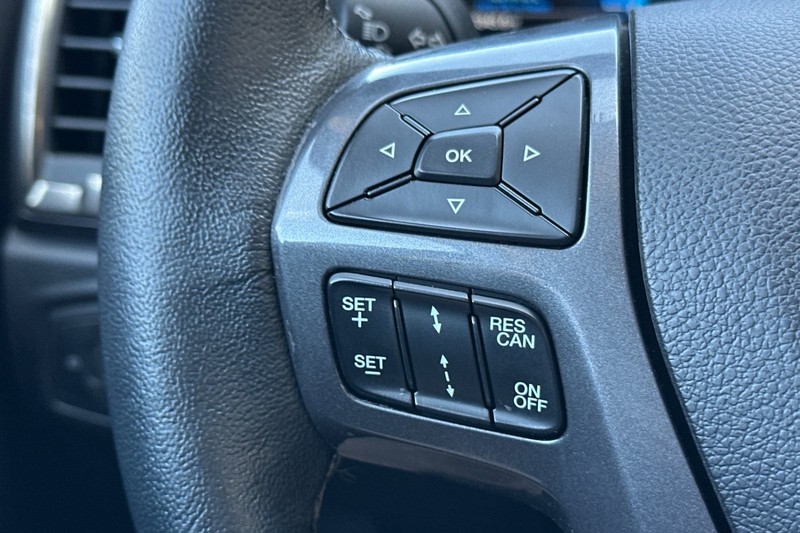 Ford Ranger Vehicle Full-screen Gallery Image 33