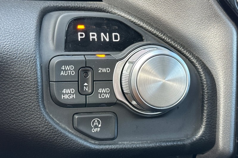 Ram 1500 Vehicle Full-screen Gallery Image 30