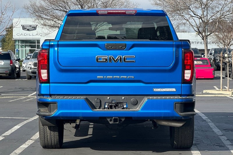 GMC Sierra 1500 Vehicle Full-screen Gallery Image 05