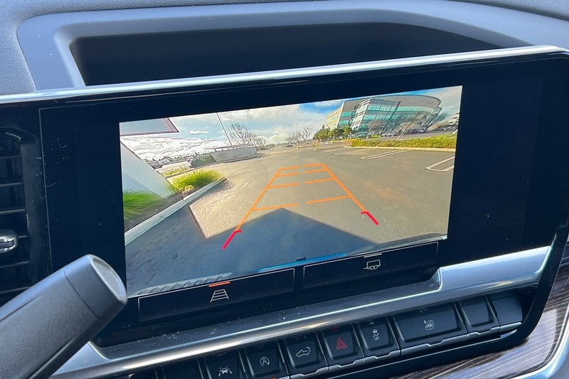 GMC Sierra 1500 Vehicle Full-screen Gallery Image 27