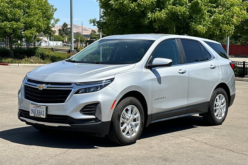 Chevrolet Equinox Vehicle Full-screen Gallery Image 08