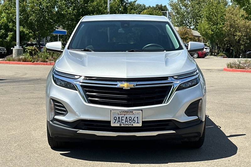 Chevrolet Equinox Vehicle Full-screen Gallery Image 09