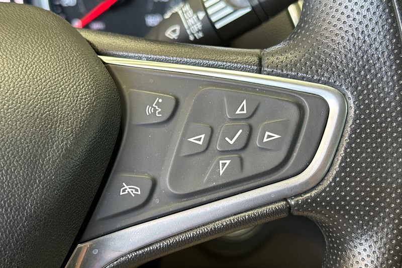 Chevrolet Equinox Vehicle Full-screen Gallery Image 36