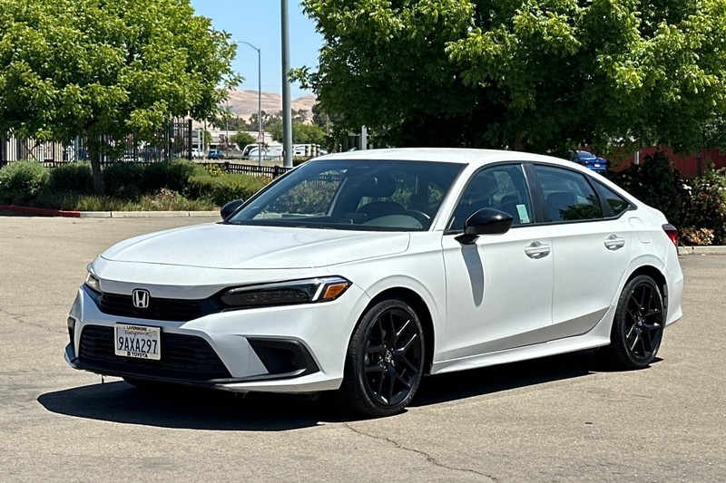Honda Civic Sedan Vehicle Full-screen Gallery Image 08
