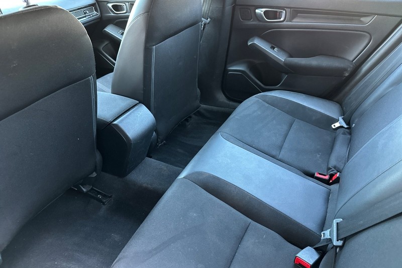 Honda Civic Sedan Vehicle Full-screen Gallery Image 14