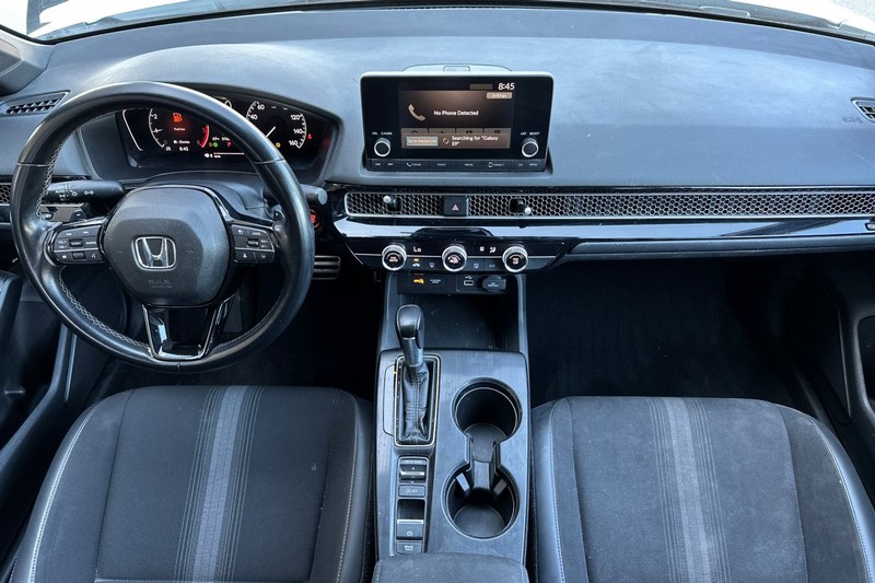 Honda Civic Sedan Vehicle Full-screen Gallery Image 15