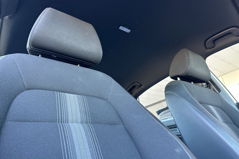 Honda Civic Sedan Vehicle Full-screen Gallery Image 19
