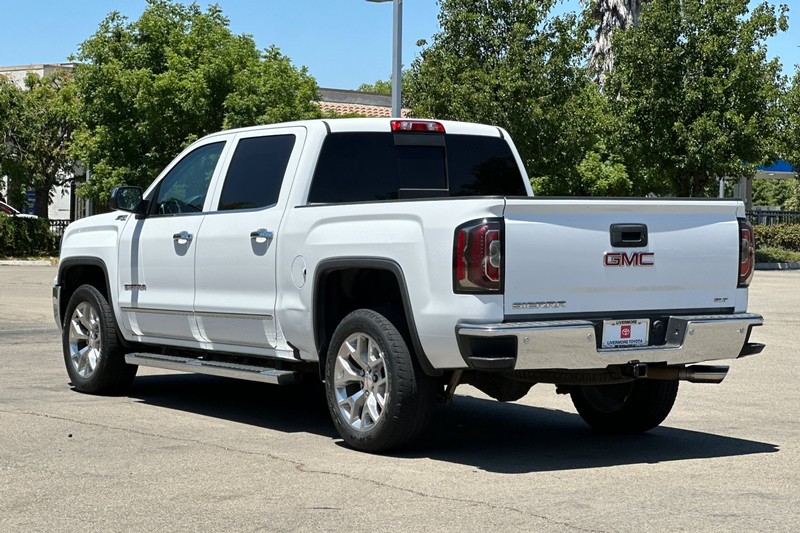 GMC Sierra 1500 Vehicle Full-screen Gallery Image 06