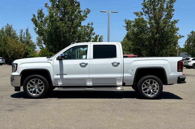 GMC Sierra 1500 Vehicle Full-screen Gallery Image 07