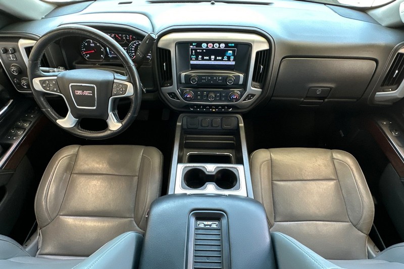 GMC Sierra 1500 Vehicle Full-screen Gallery Image 14