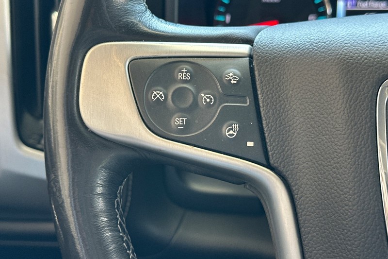 GMC Sierra 1500 Vehicle Full-screen Gallery Image 33
