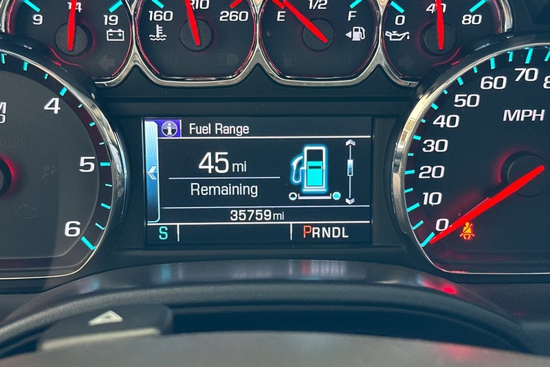 GMC Sierra 1500 Vehicle Full-screen Gallery Image 37