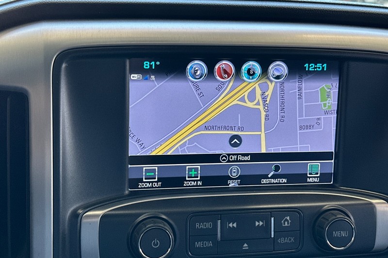 GMC Sierra 1500 Vehicle Full-screen Gallery Image 41
