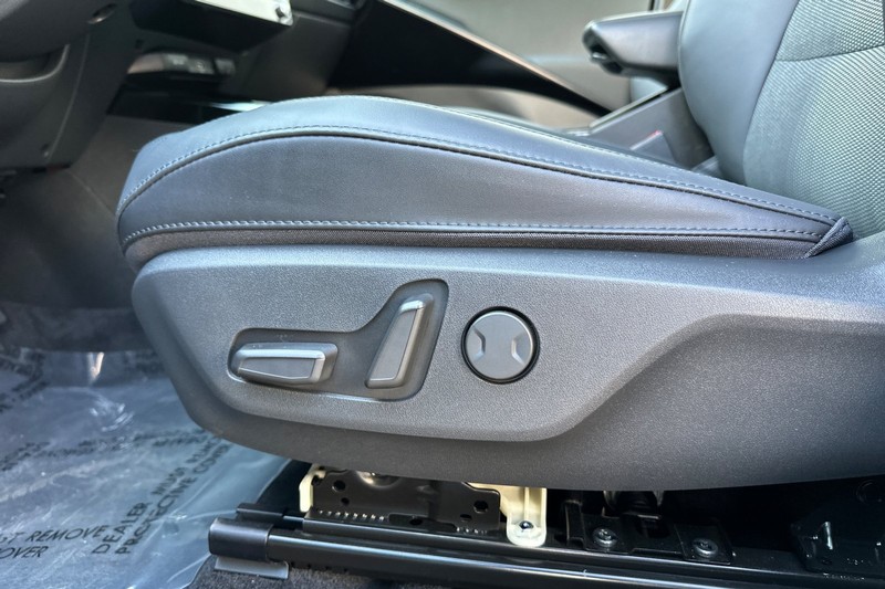 Kia Niro EV Vehicle Full-screen Gallery Image 13
