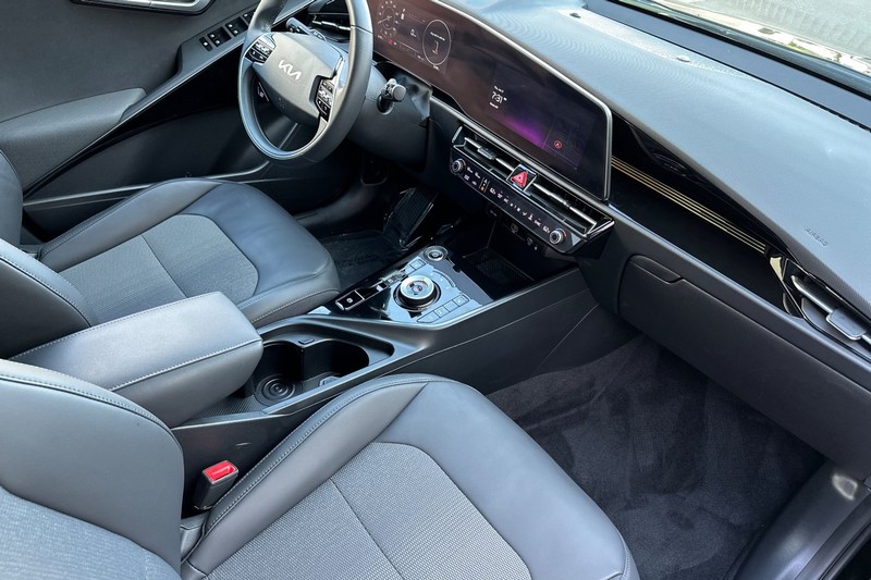 Kia Niro EV Vehicle Full-screen Gallery Image 19
