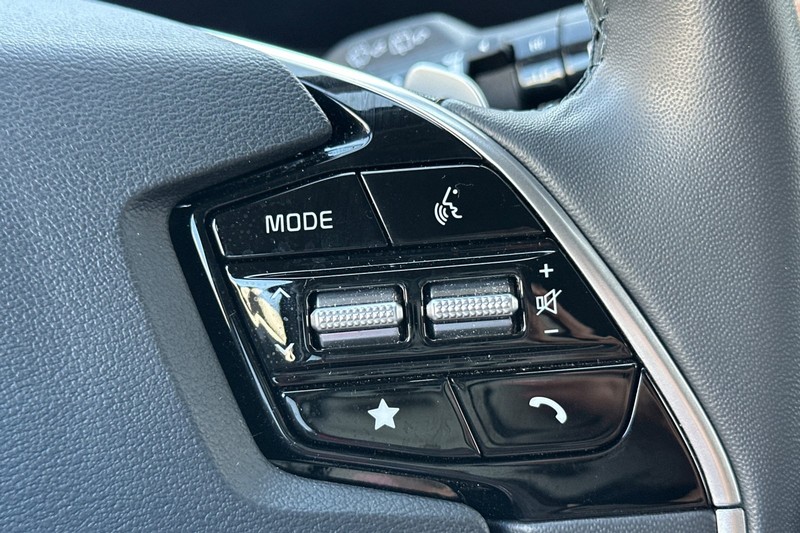 Kia Niro EV Vehicle Full-screen Gallery Image 38