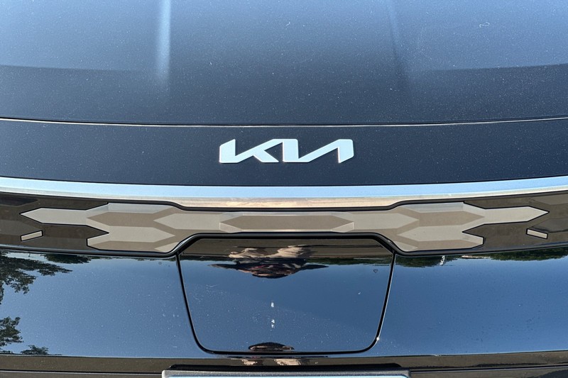 Kia Niro EV Vehicle Full-screen Gallery Image 45