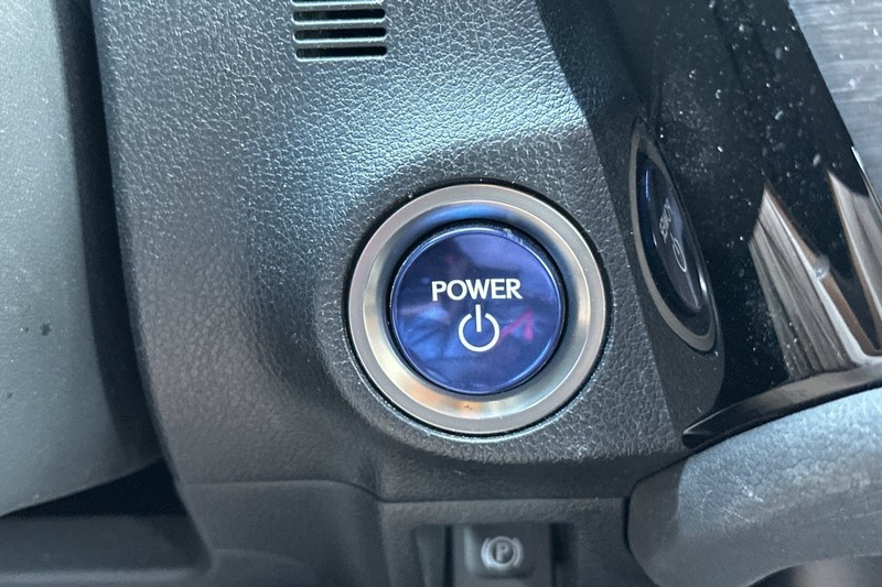 Lexus ES Vehicle Full-screen Gallery Image 31