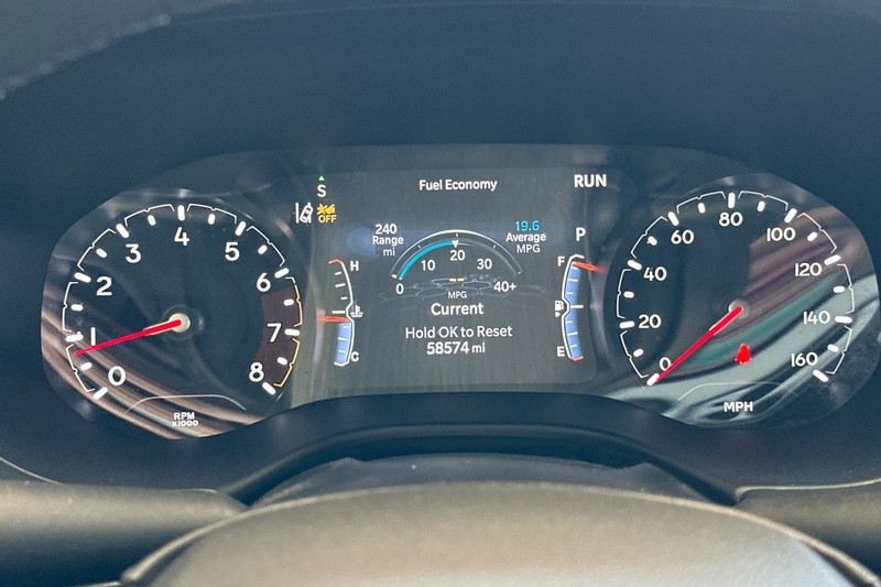 Jeep Compass Vehicle Full-screen Gallery Image 38