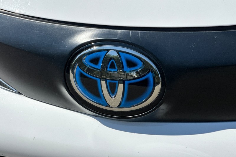 Toyota Sienna Vehicle Full-screen Gallery Image 47