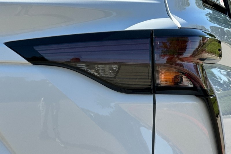 Toyota Sienna Vehicle Full-screen Gallery Image 50
