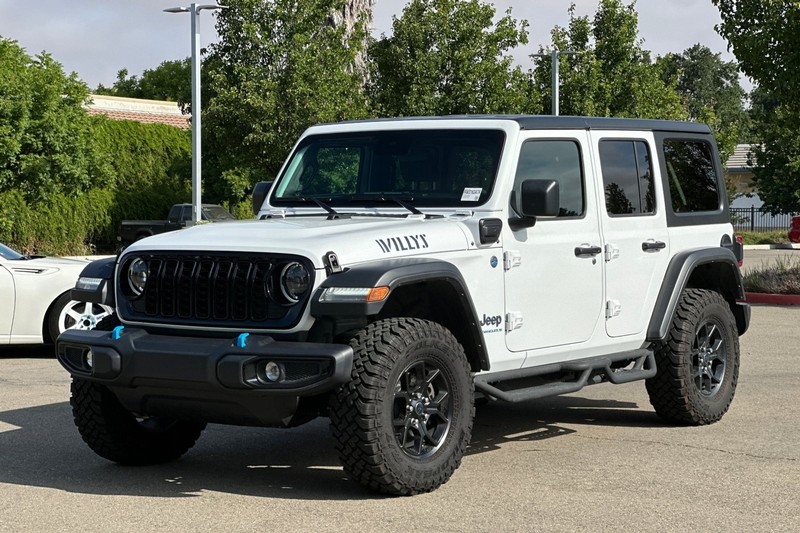 Jeep Wrangler 4xe Vehicle Full-screen Gallery Image 08