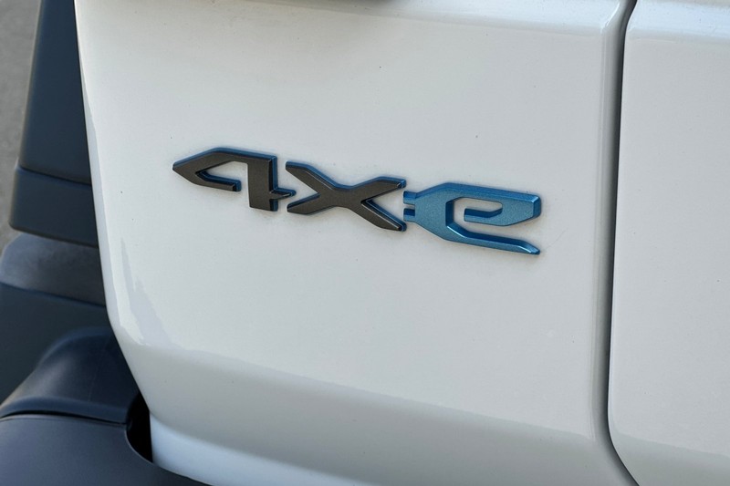 Jeep Wrangler 4xe Vehicle Full-screen Gallery Image 42