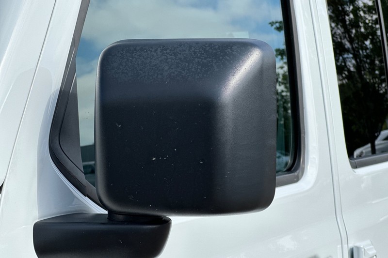 Jeep Wrangler 4xe Vehicle Full-screen Gallery Image 44