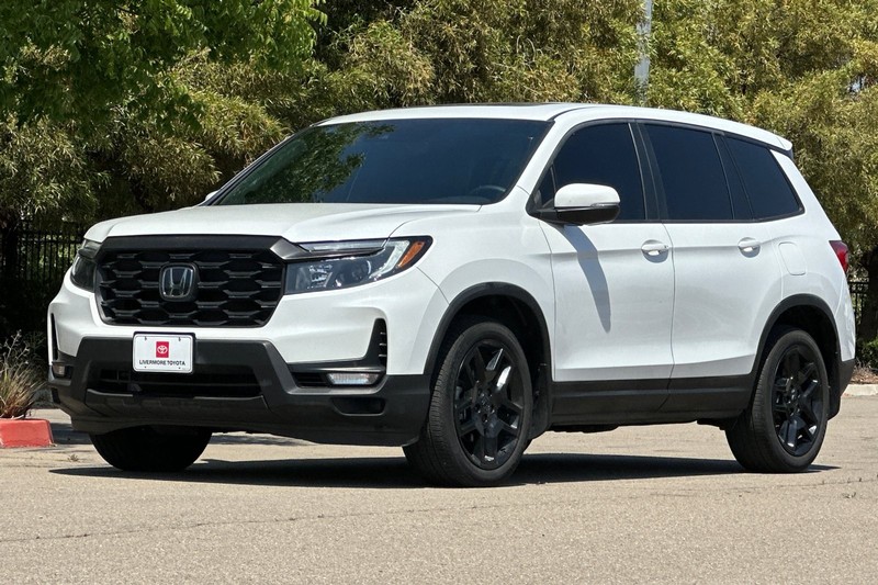 Honda Passport Vehicle Full-screen Gallery Image 08