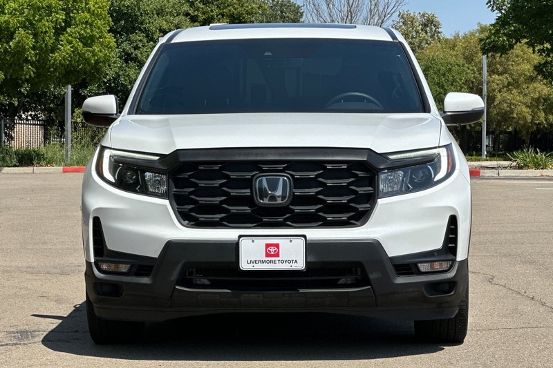 Honda Passport Vehicle Full-screen Gallery Image 09