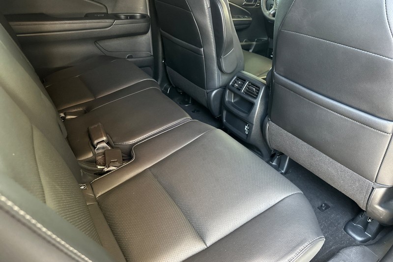 Honda Passport Vehicle Full-screen Gallery Image 17